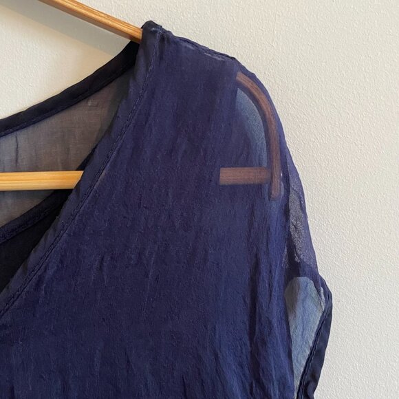 100% Silk Sheer Navy Blue Short Sleeve Blouse Loose Fitting Scoop Neck Billowing - Picture 3 of 11